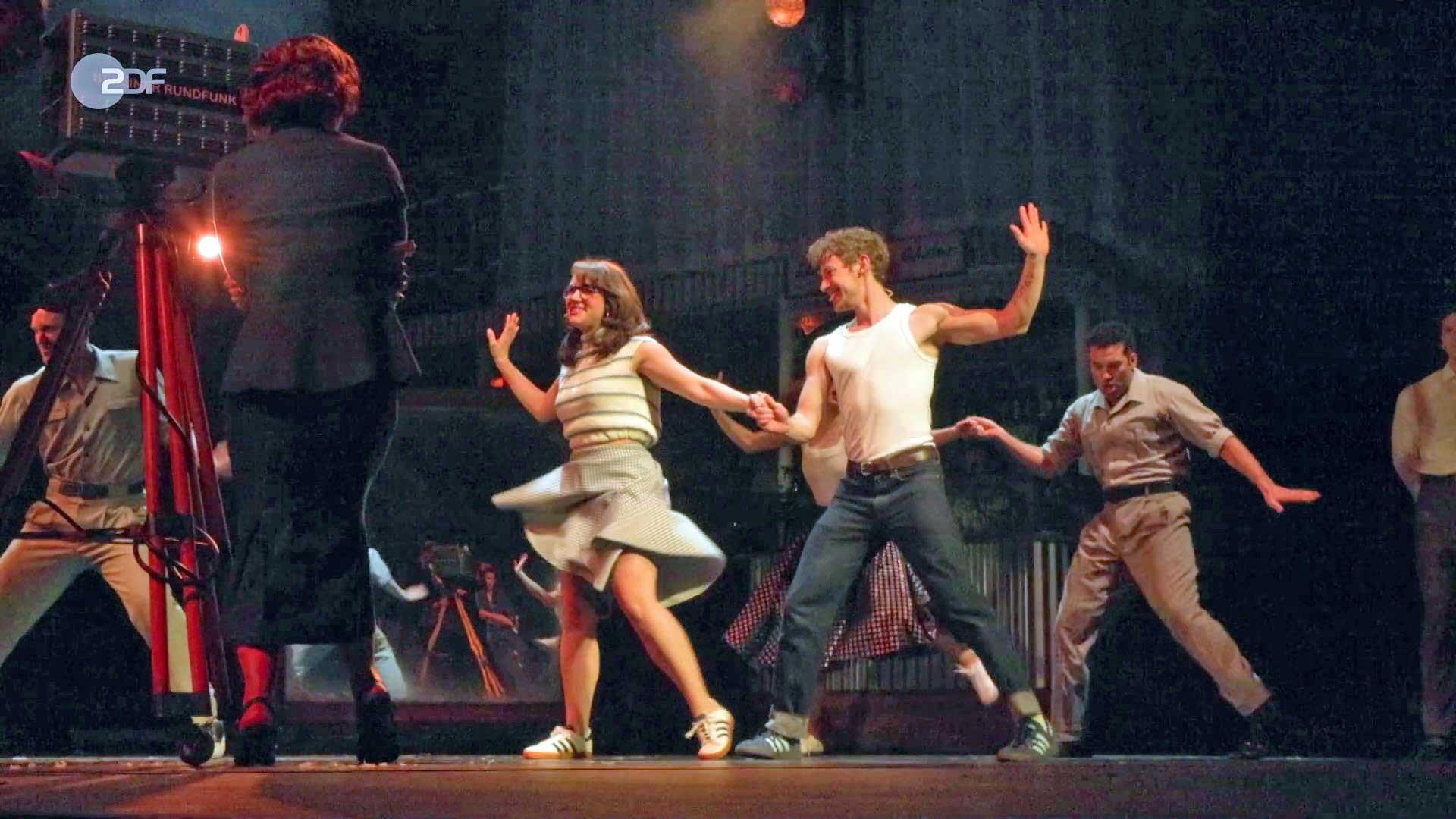 Ku'damm 59 - Das Musical 2024 movie scene