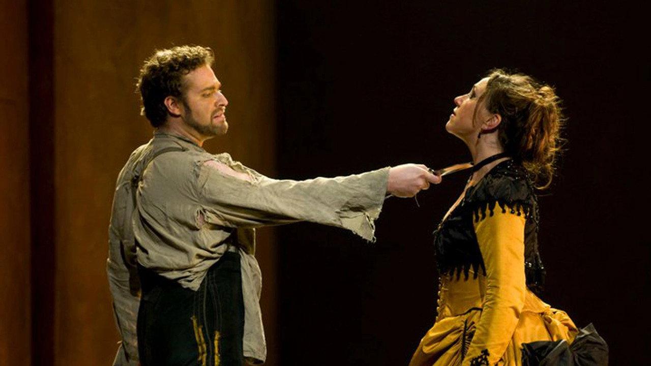 Carmen in 3D 2011 movie scene