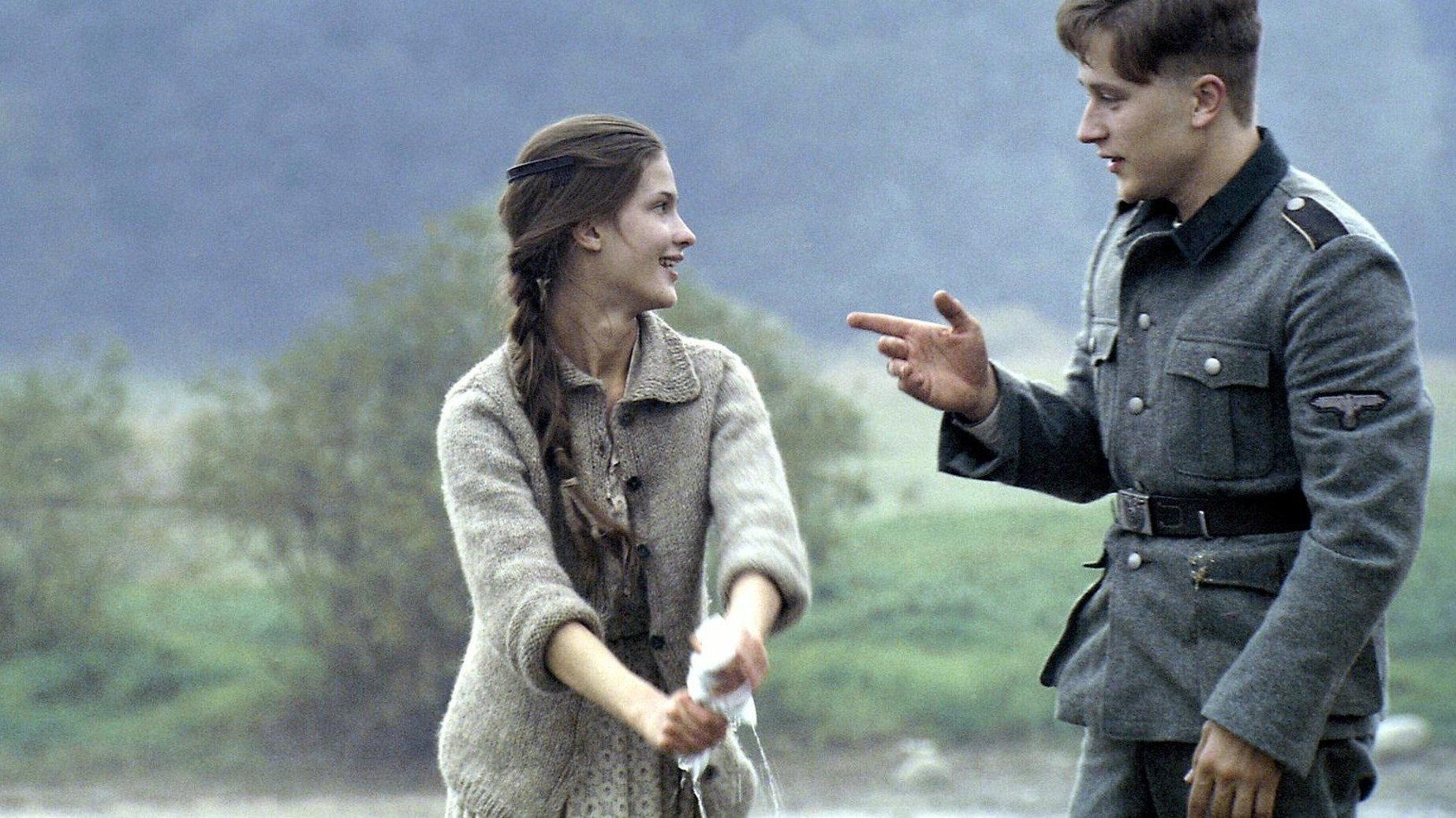 Franz + Polina 2006 movie scene