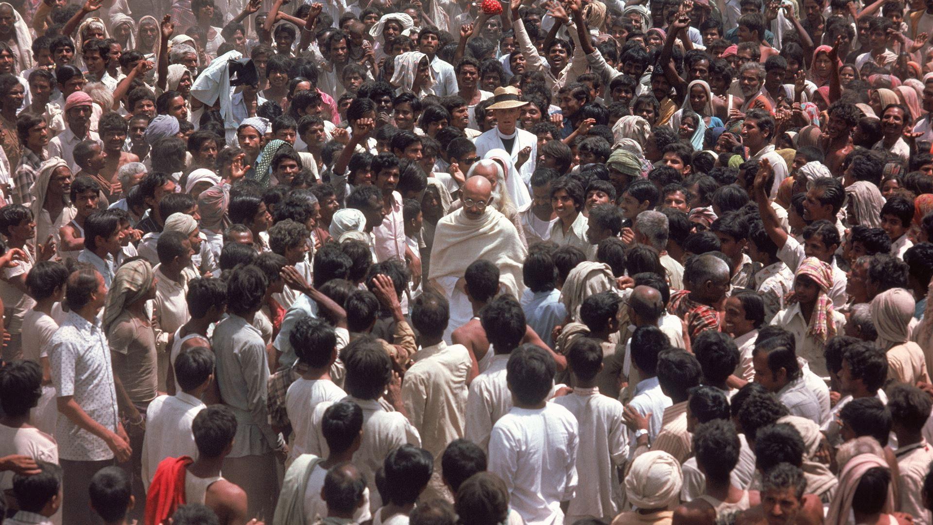 Gandhi 1982 movie scene