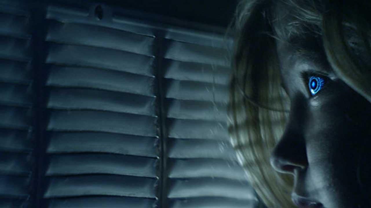 Flesh Computer 2014 movie scene