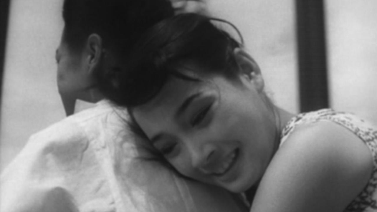 Kisses 1957 movie scene