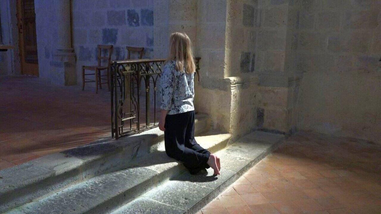 Lady Usher's Diary 2022 movie scene