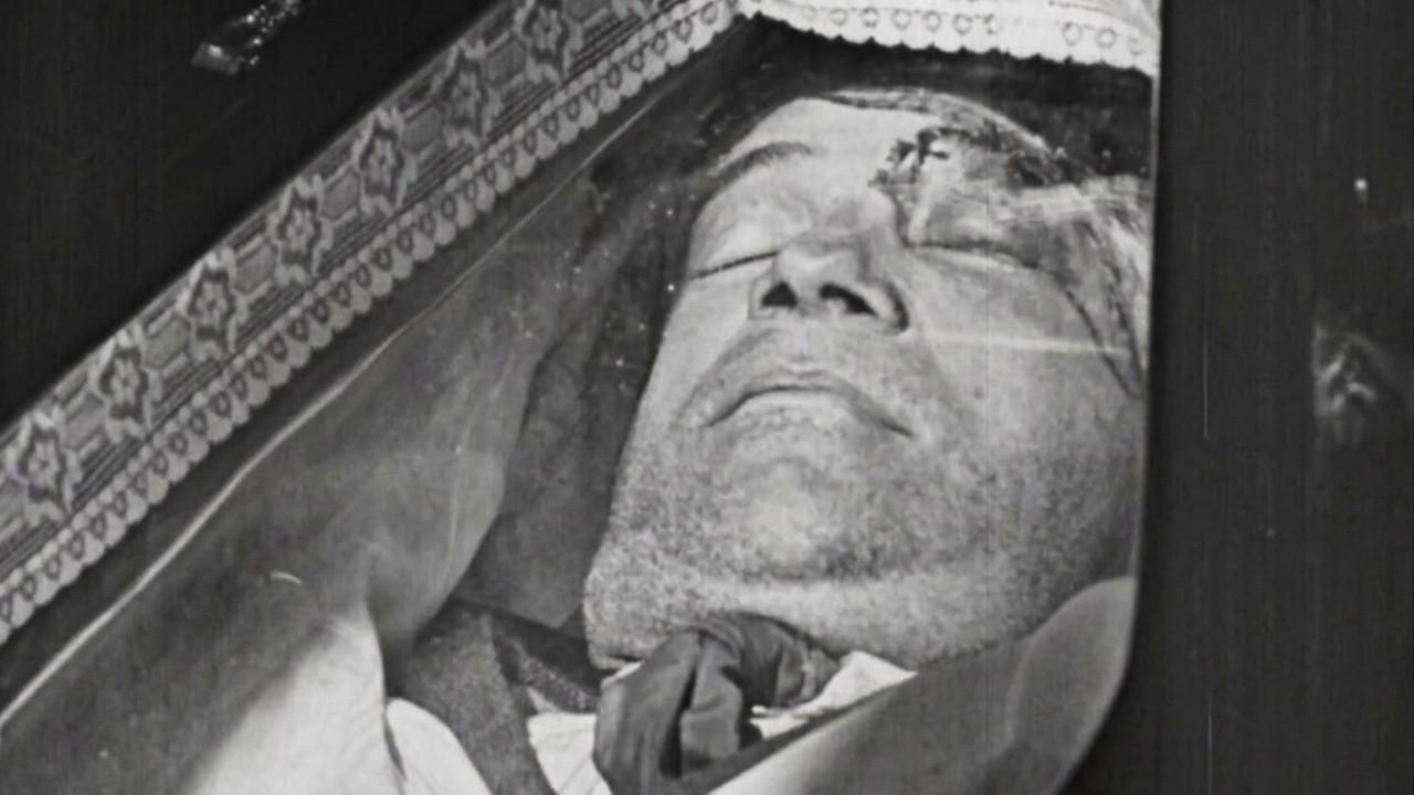 Recabarren's Funerals 1924 movie scene