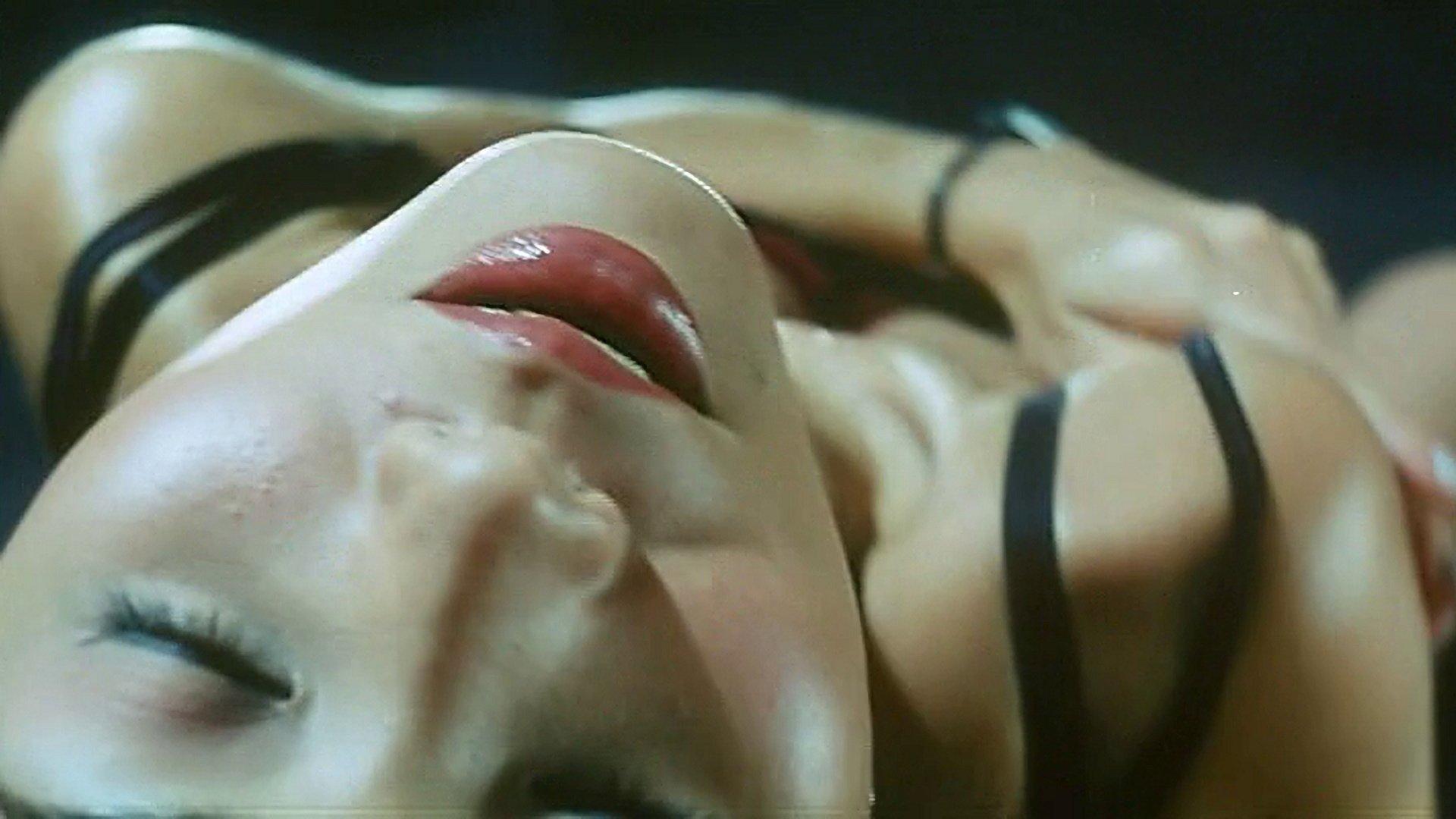 Naked Poison 2000 movie scene