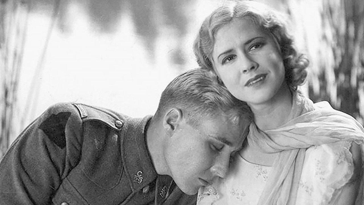 Waterloo Bridge 1931 movie scene