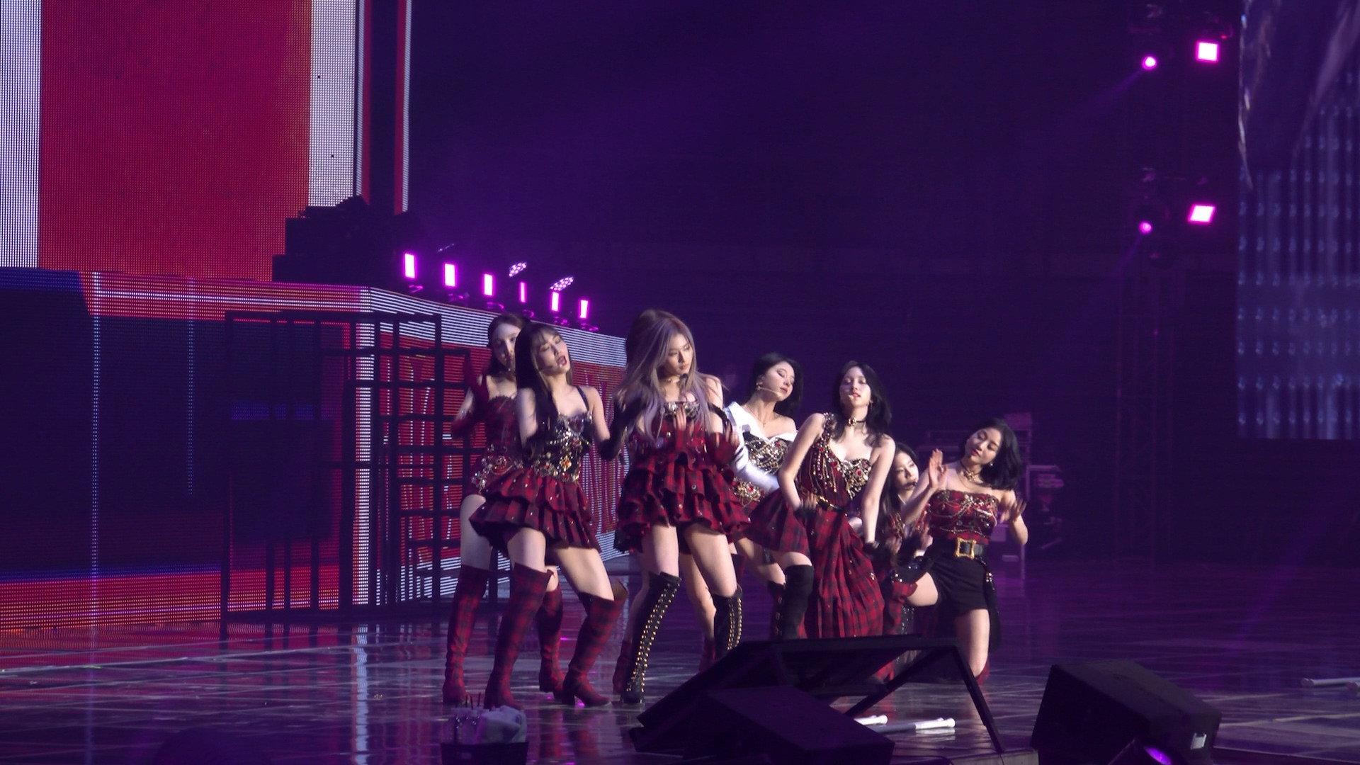 Twice 4th World Tour Ⅲ in Seoul 2022 movie scene