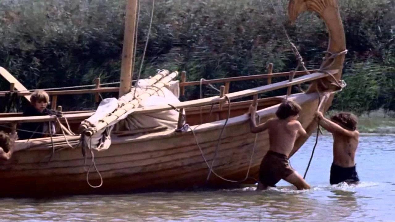 The Golden Thing 1972 movie scene