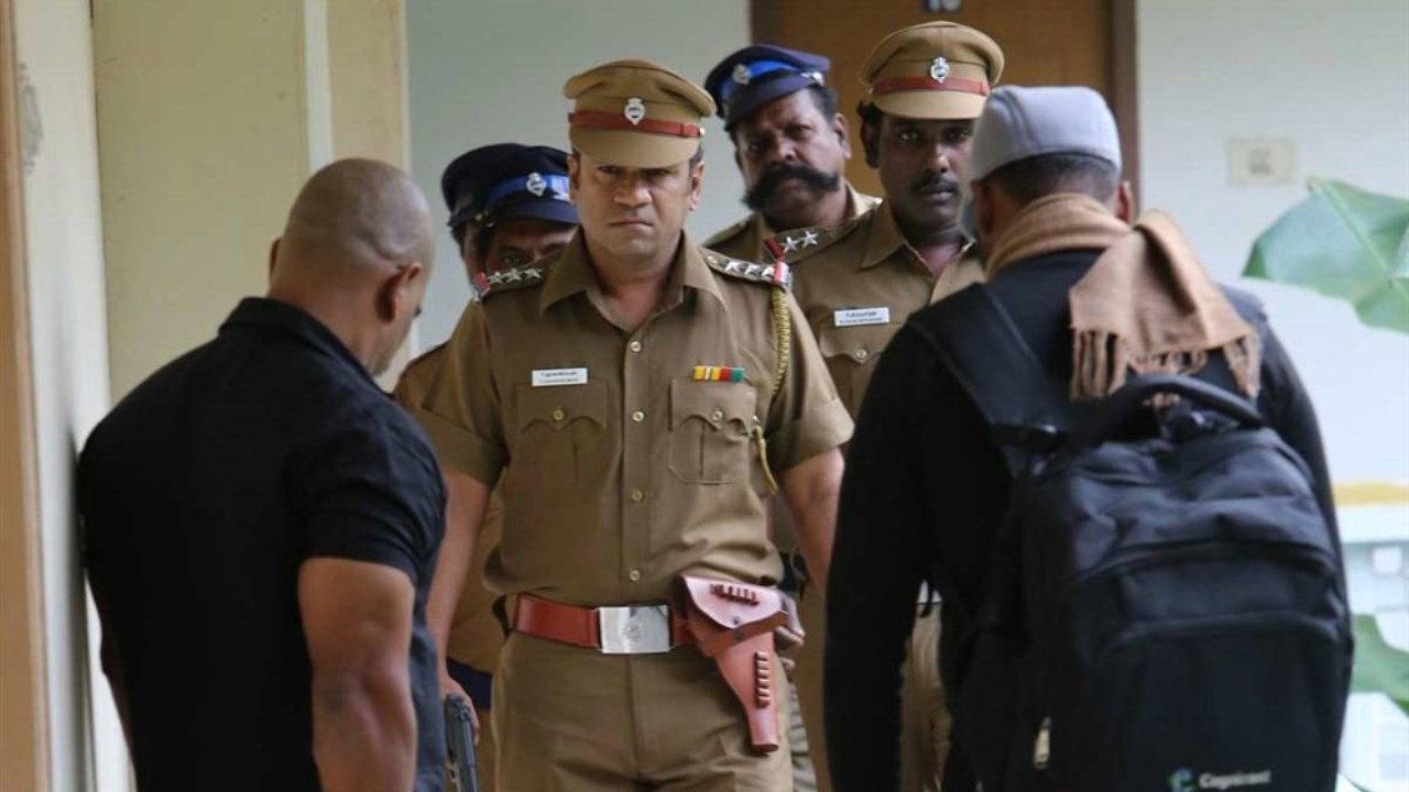 Adhagappattathu Magajanangalay 2017 movie scene