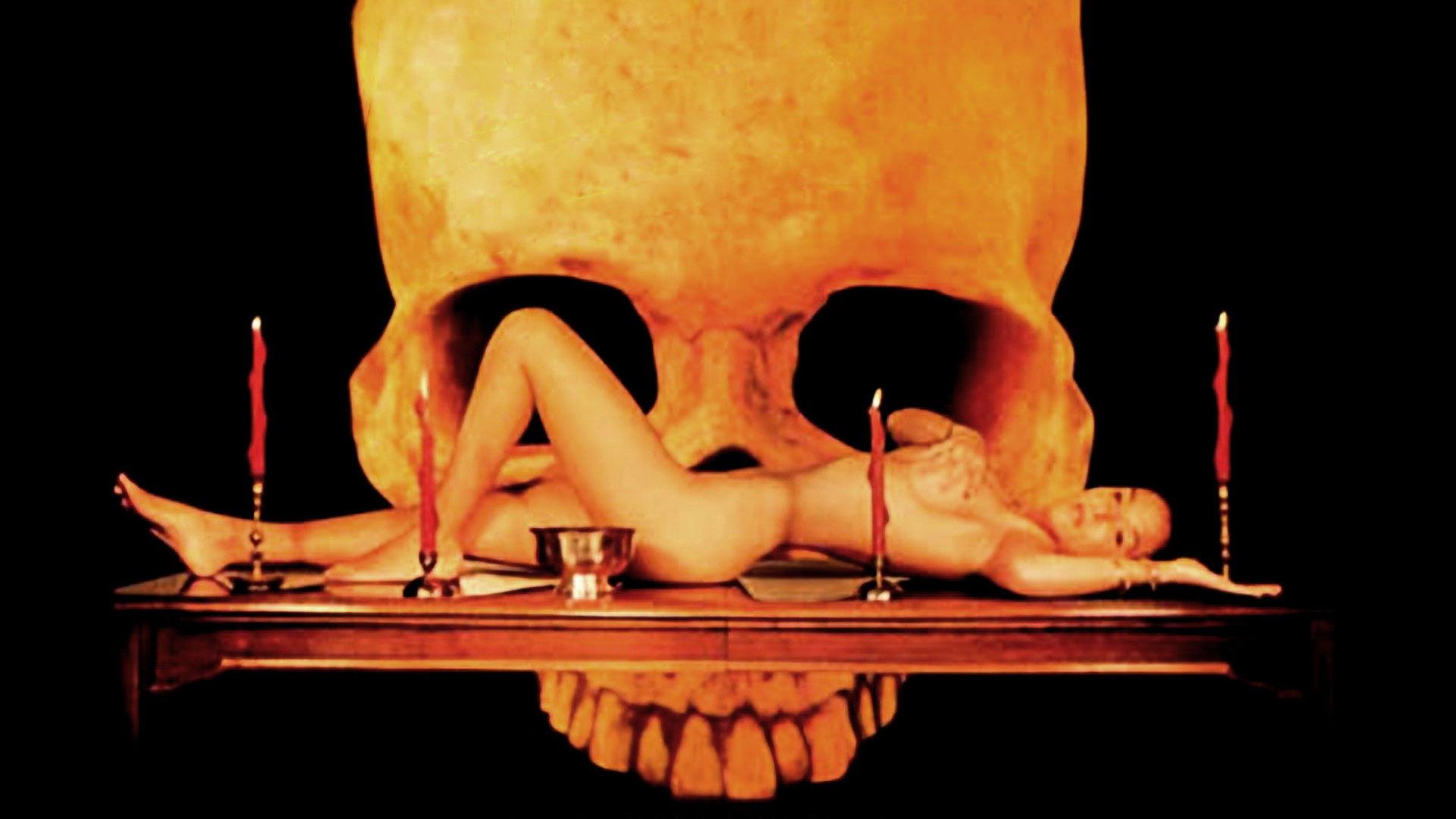 Feast 1992 movie scene