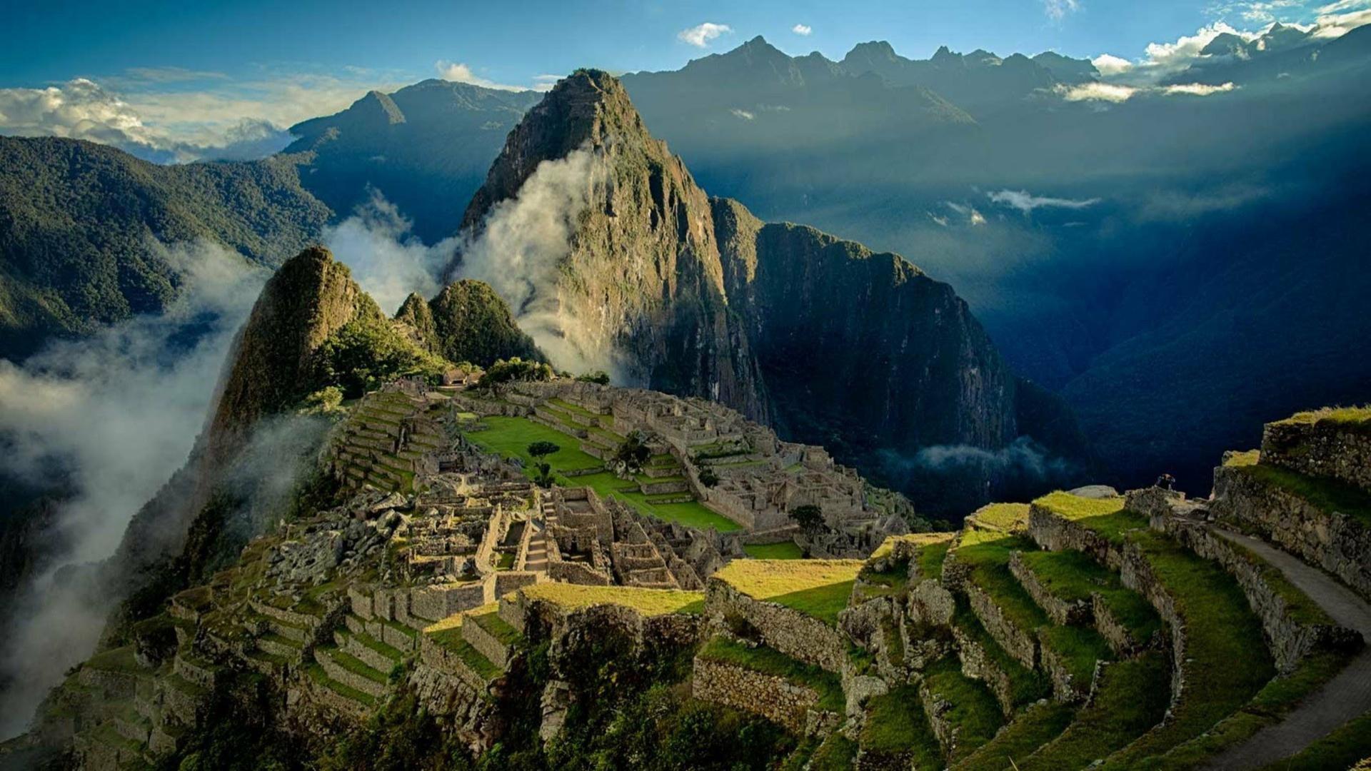 Peru: Hidden Treasure 2017 movie scene
