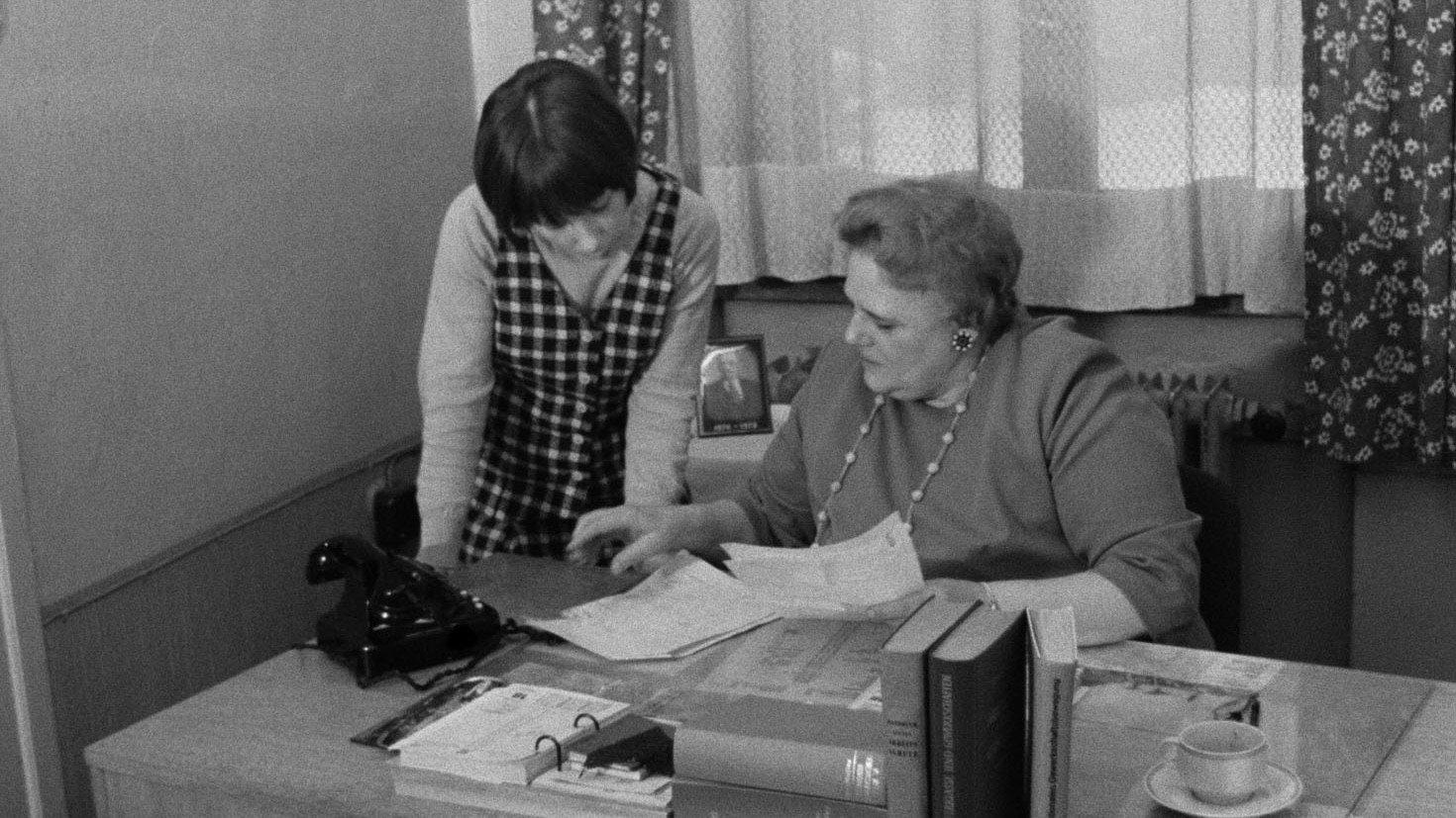 She 1970 movie scene