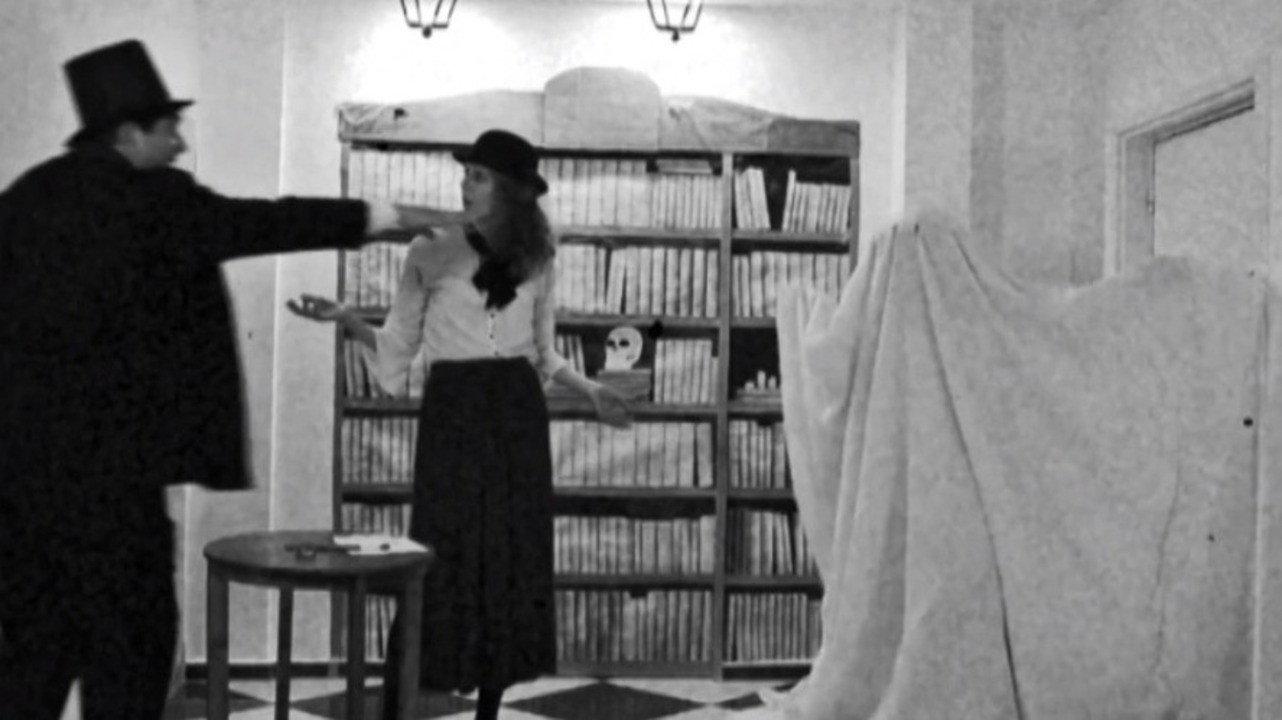 La Maison des Monstres 2021 movie scene