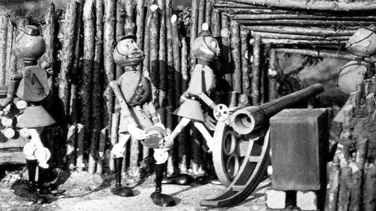The War and the Dream of Momi 1917 movie scene