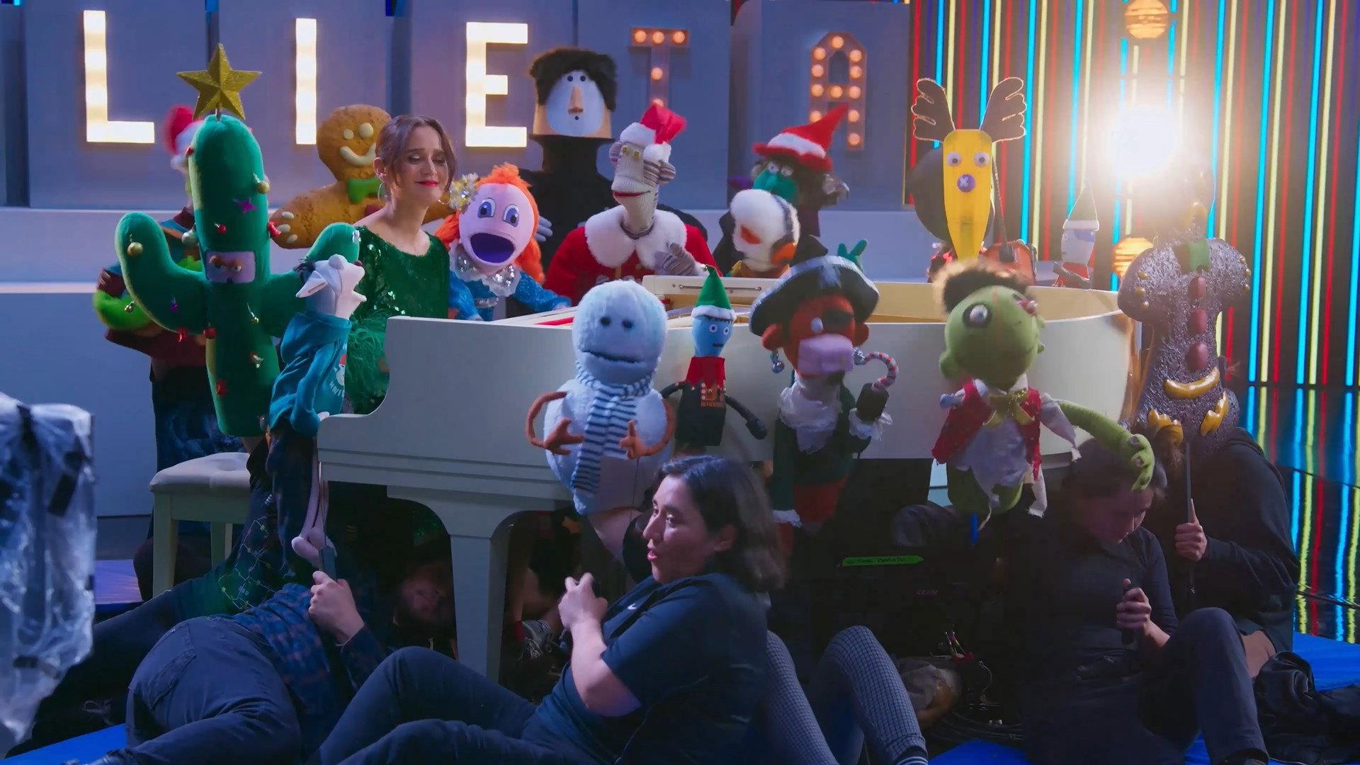 31 Minutes: One Hot Christmas | Making Of 2025 movie scene