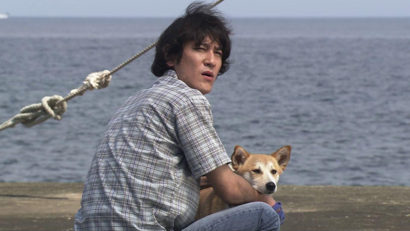 Walking With The Dog 2004 movie scene