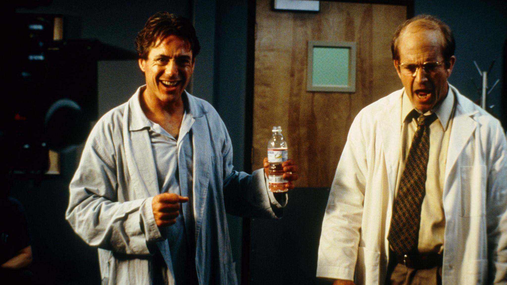 The Singing Detective 2003 movie scene
