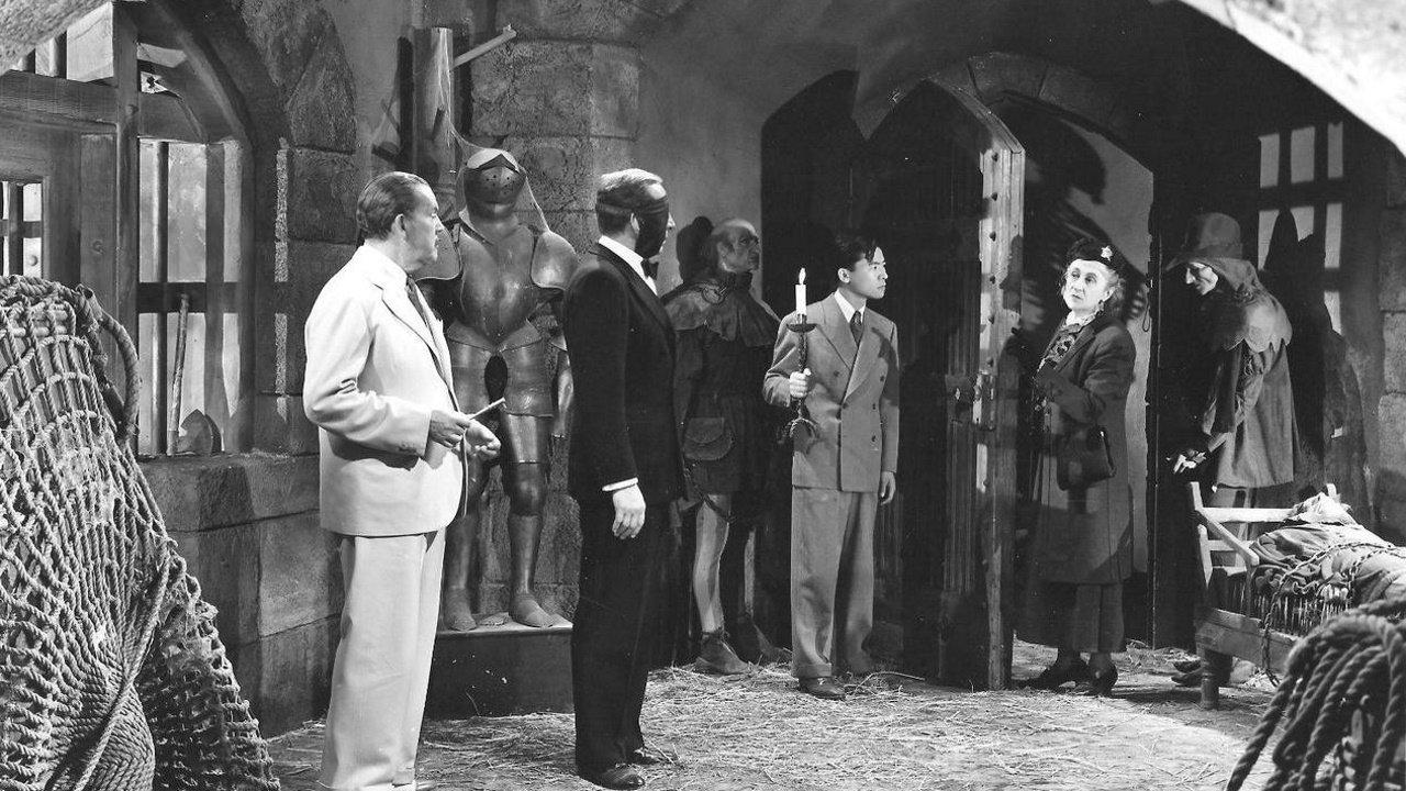 Castle in the Desert 1942 movie scene