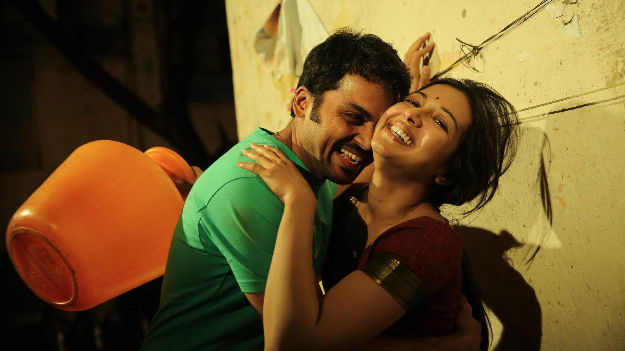 Madras 2014 movie scene