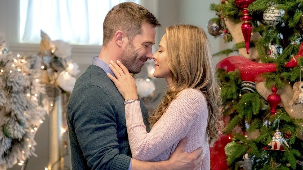 Karen Kingsbury's Maggie's Christmas Miracle 2017 movie scene
