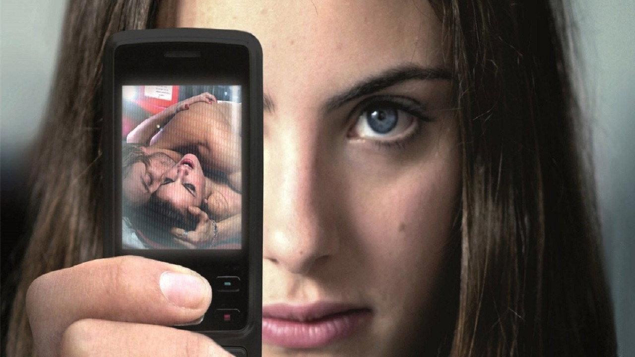 Albakiara 2008 movie scene