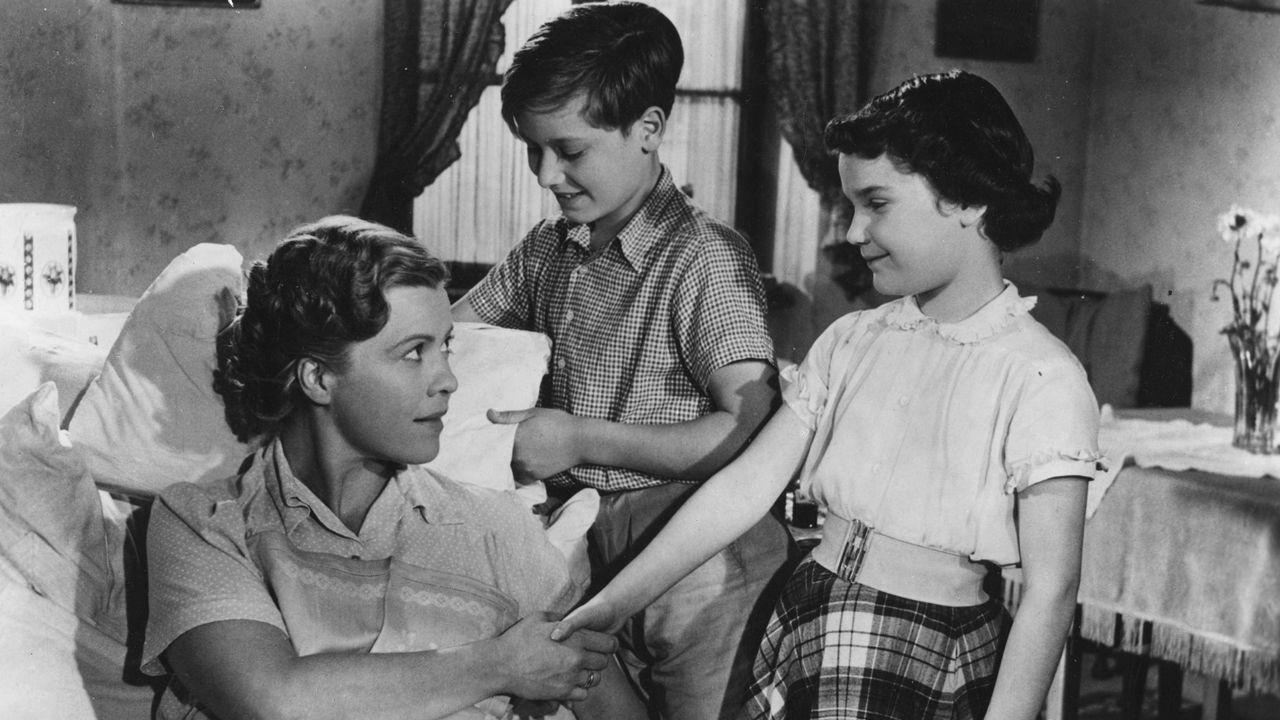 Annaluise & Anton 1953 movie scene