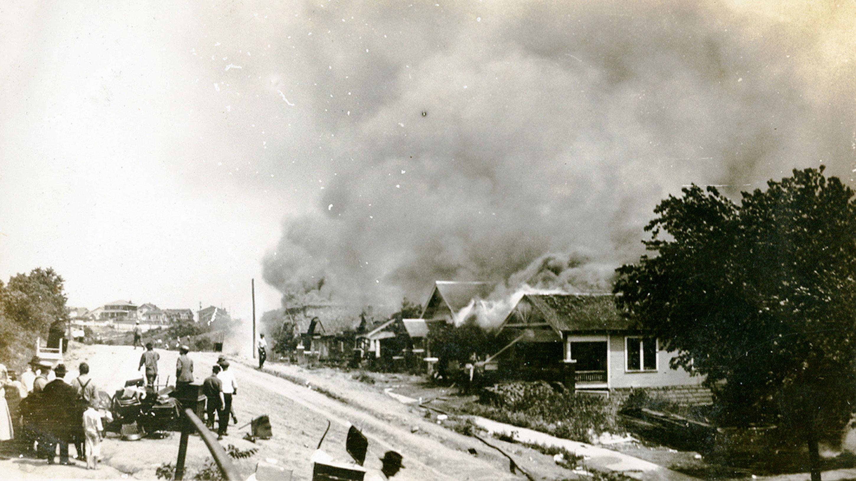 Dreamland: The Burning of Black Wall Street 2021 movie scene
