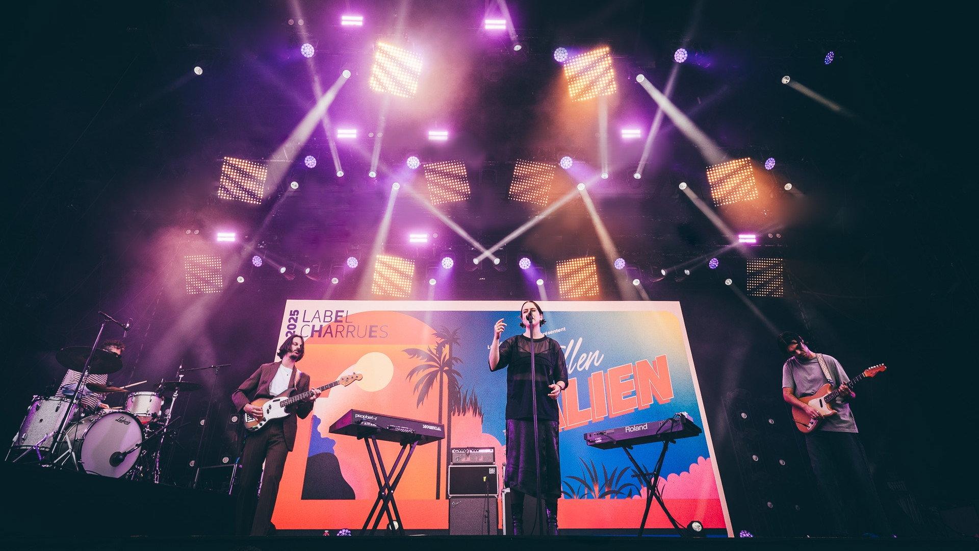 Fallen Alien en concert aux Vieilles Charrues 2025 2025 movie scene