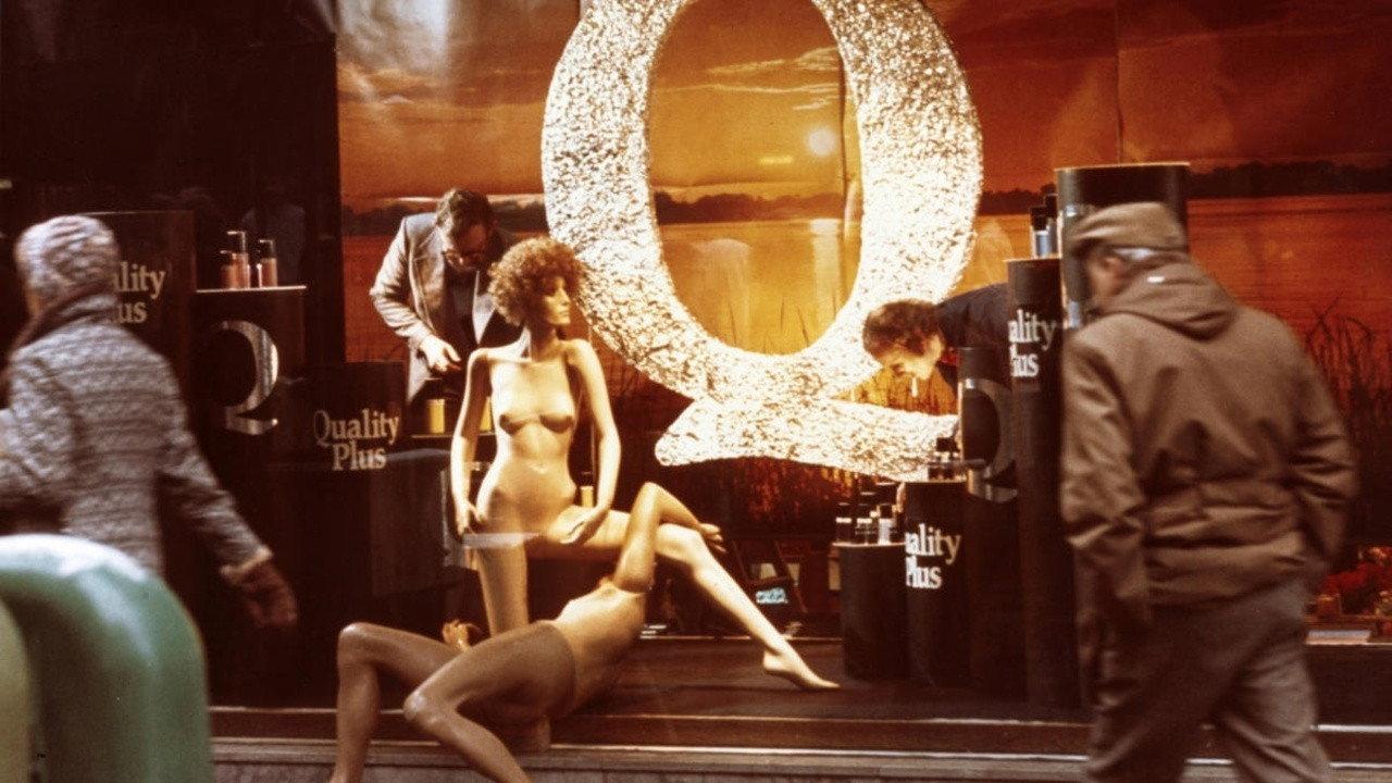 Kosmetikkrevolusjonen 1977 movie scene