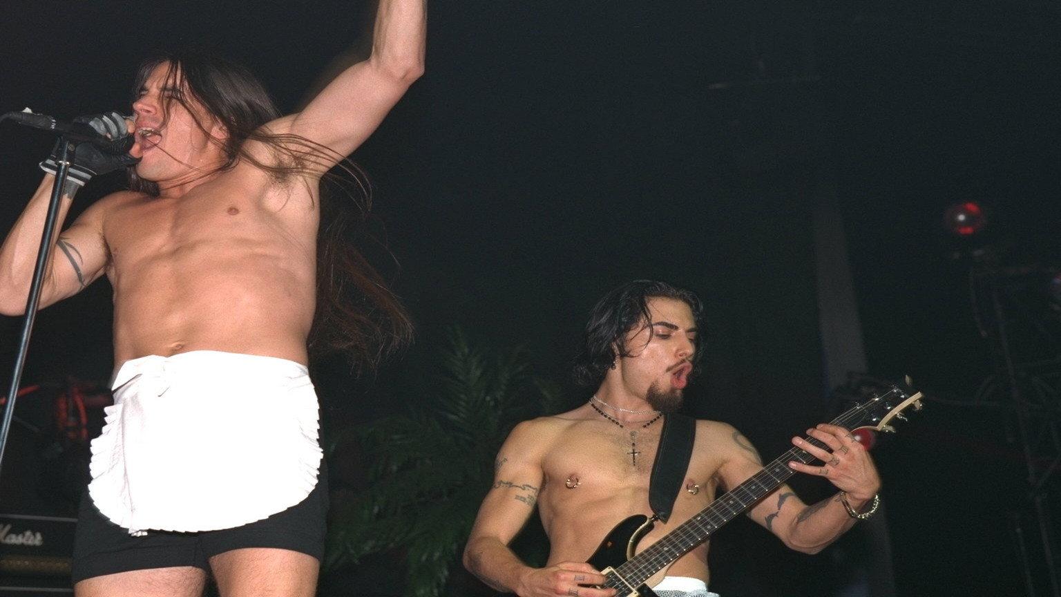 Red Hot Chili Peppers Occupy the Garden 1996 movie scene