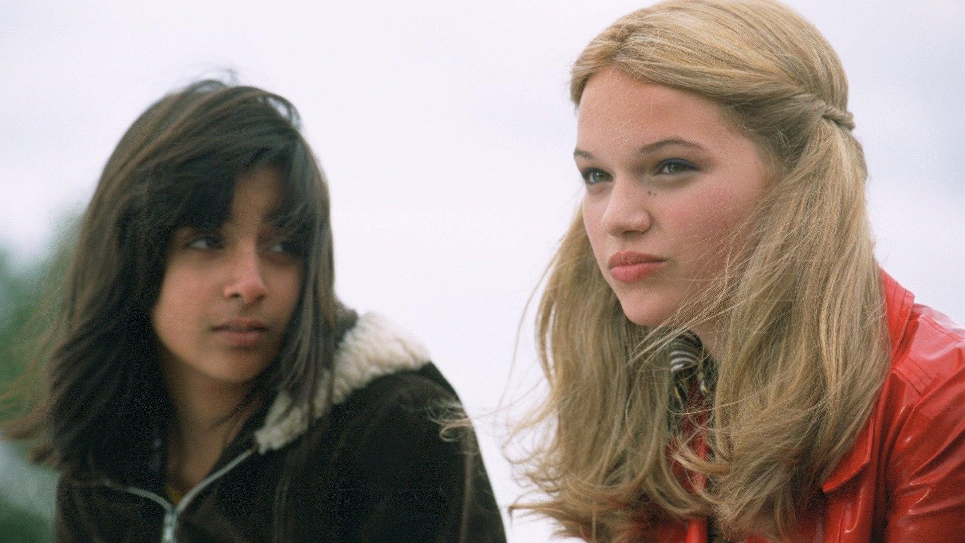 Anita and Me 2002 movie scene