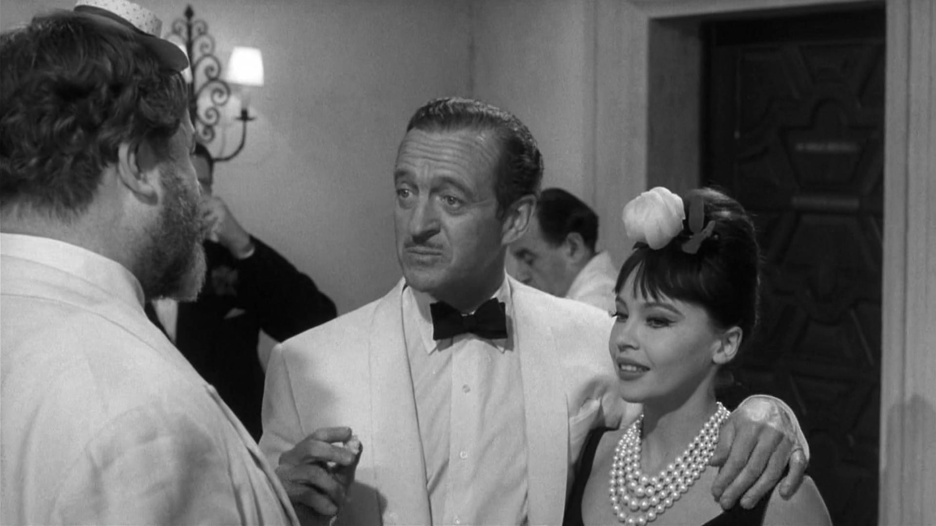 Guns of Darkness 1962 movie scene