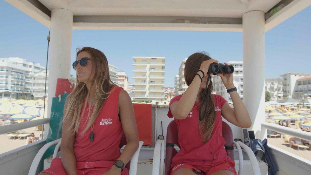 Vista mare 2023 movie scene