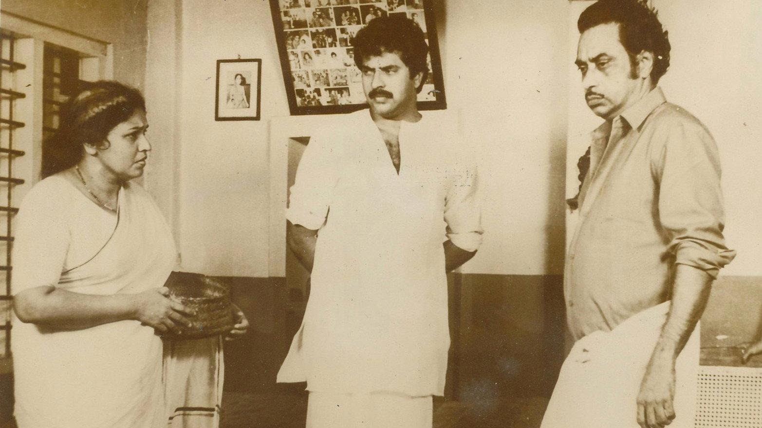 Thinkalazhcha Nalla Divasam 1985 movie scene