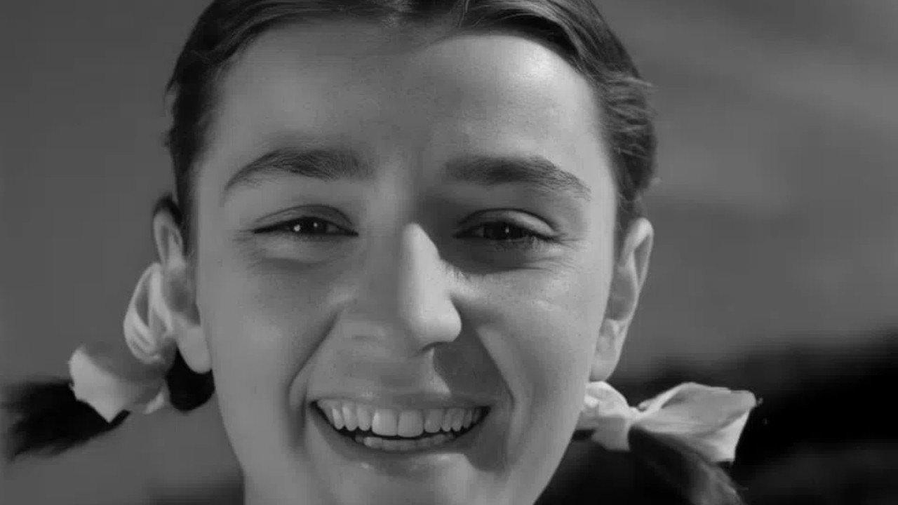 Intercity Train 1960 movie scene