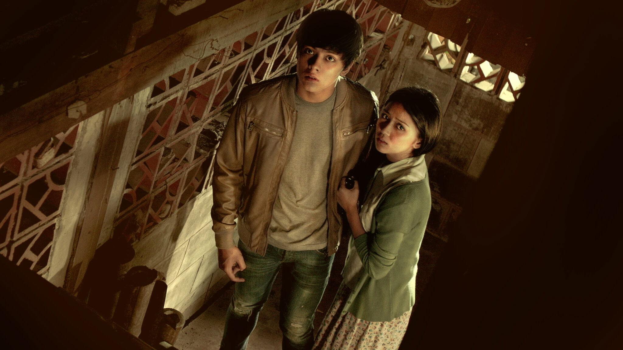 Pagpag: Nine Lives 2013 movie scene