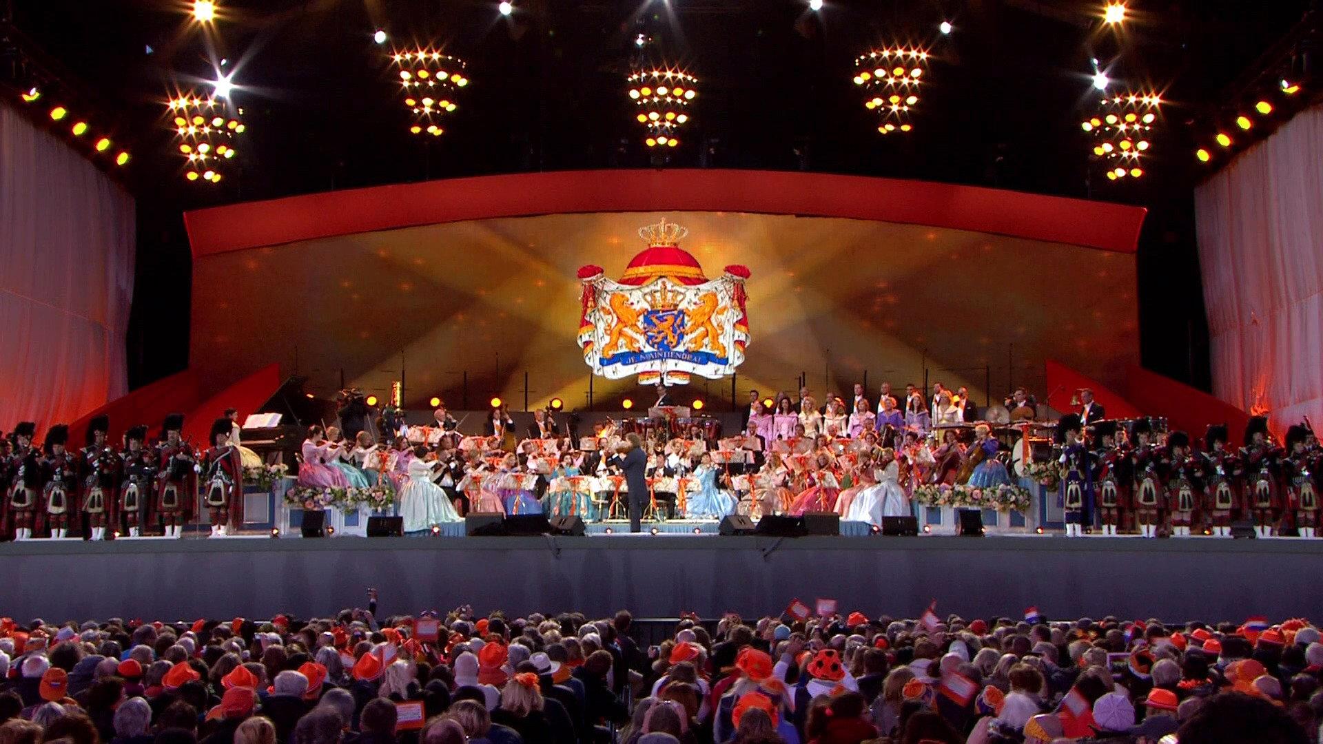 Andre Rieu : Coronation Concert 2013 movie scene