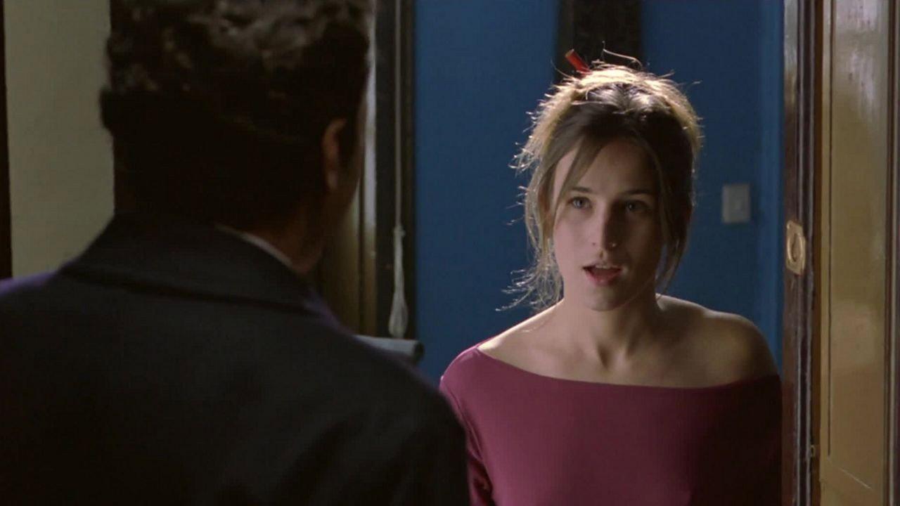 Nobody's Life 2002 movie scene