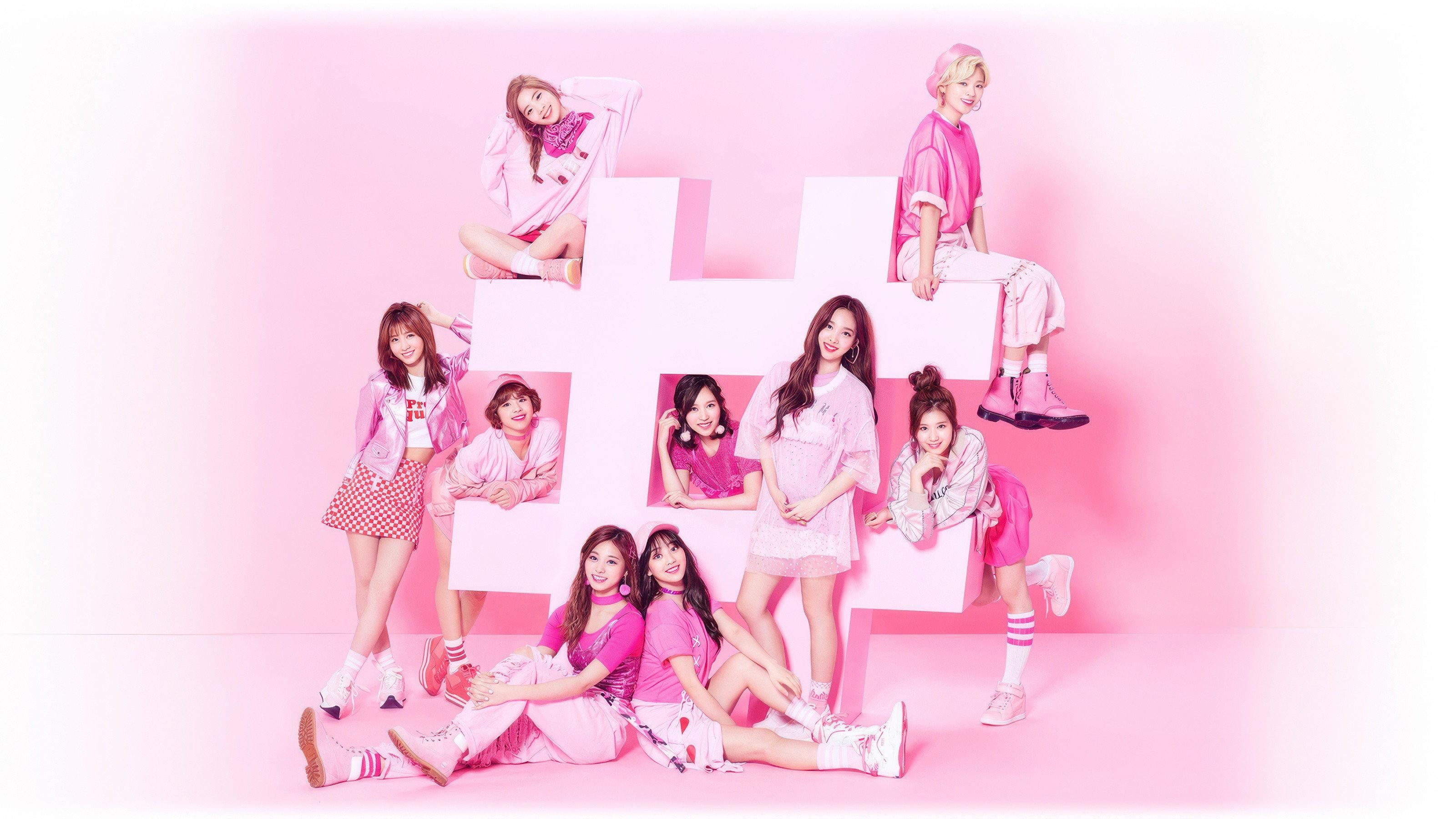 Twice Debut Showcase "Touchdown In Japan" 2017 movie scene