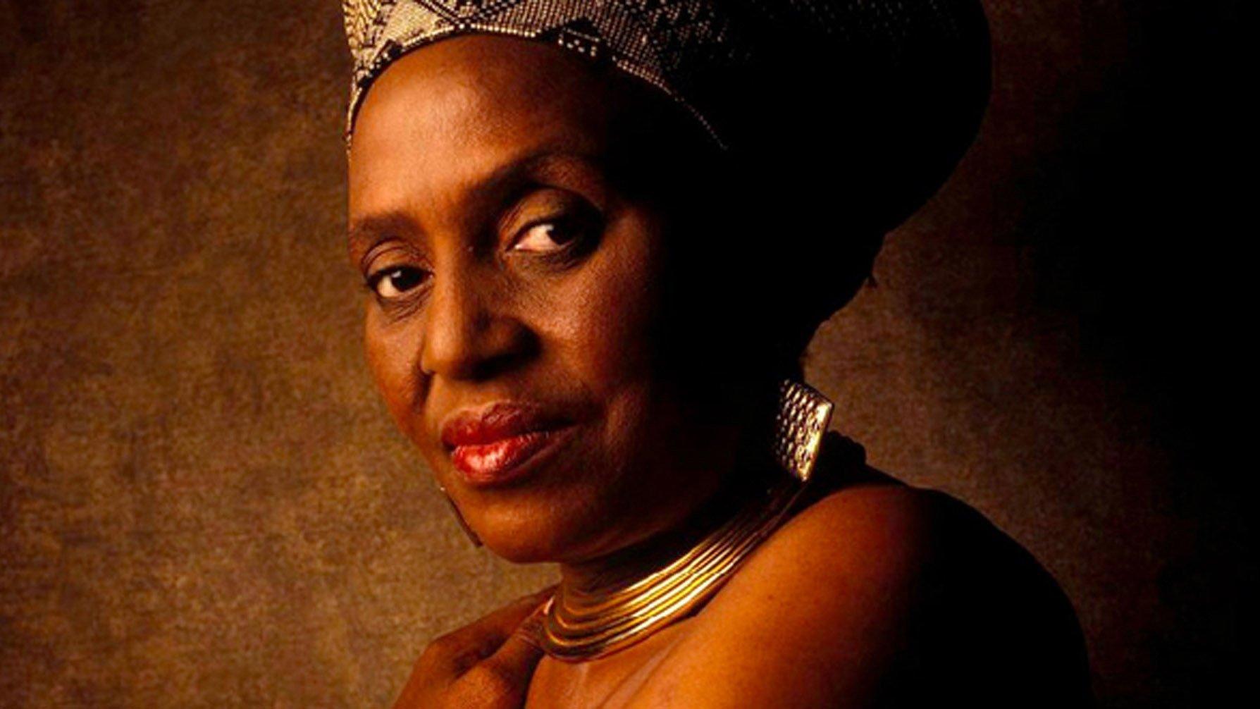 Mama Africa 2011 movie scene