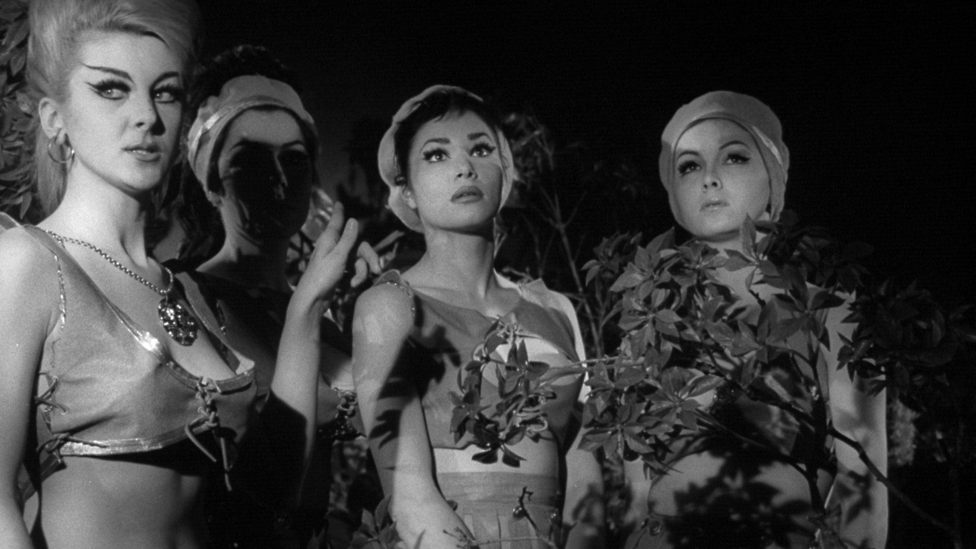 Pandora and the Magic Box 1965 movie scene