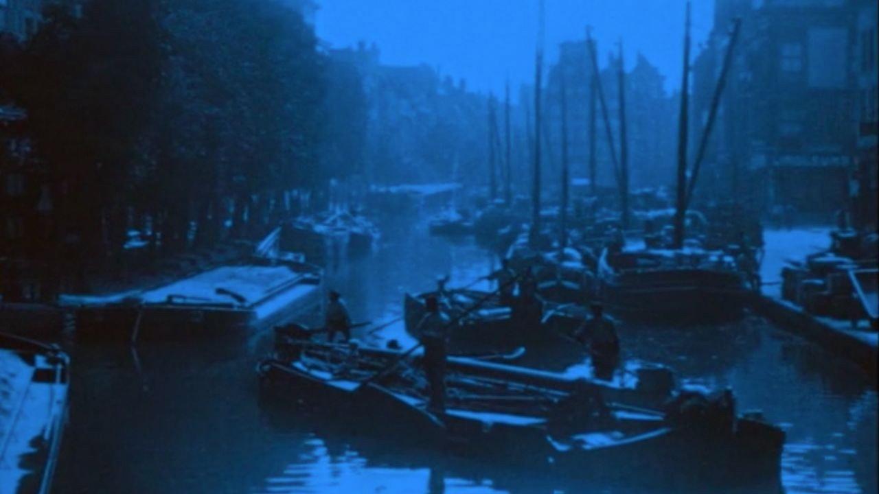 Life in Holland 1911 movie scene