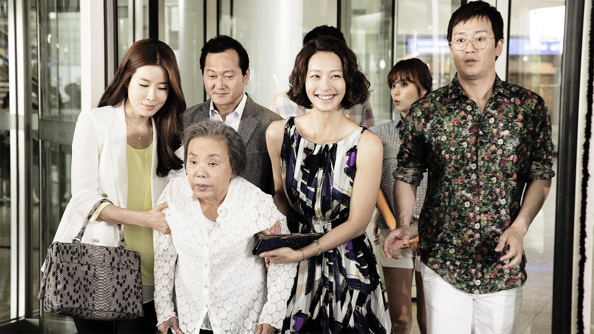 Granny's Got Talent 2015 movie scene