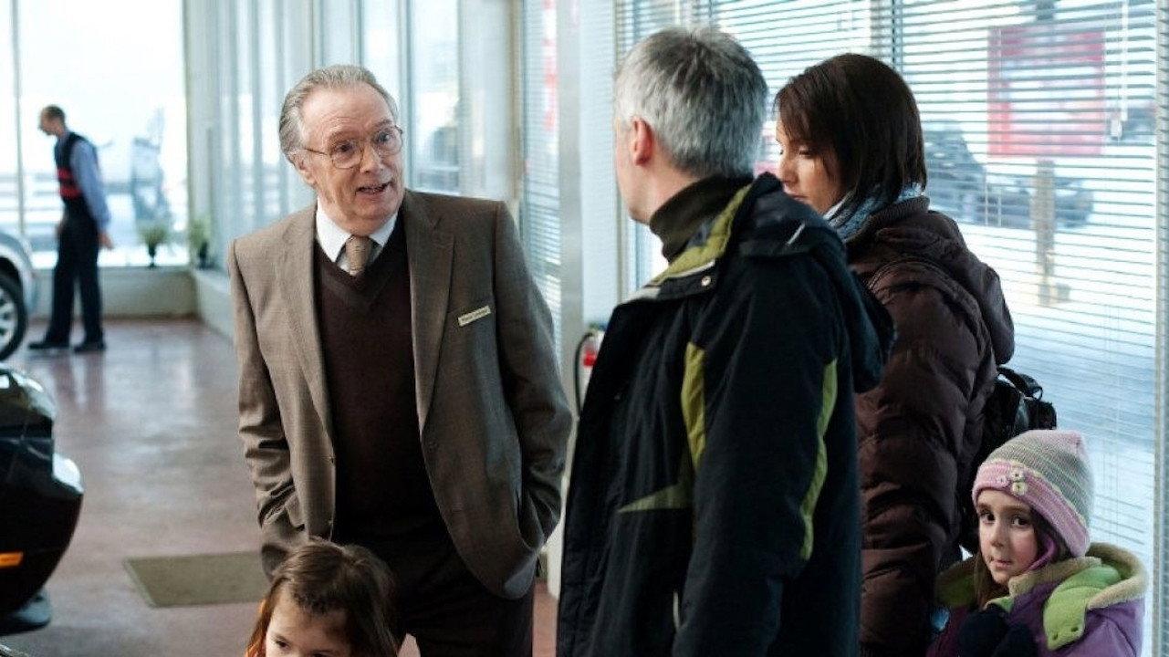 The Salesman 2011 movie scene