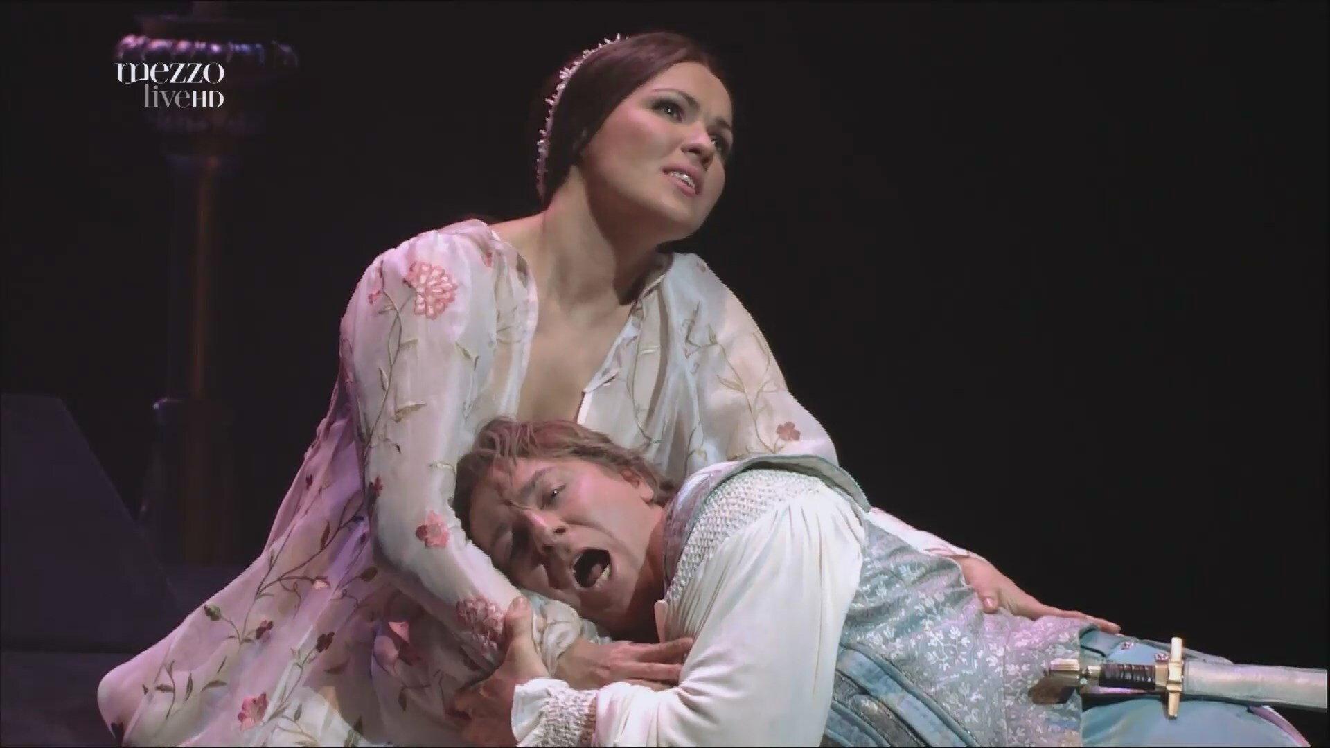 The Metropolitan Opera HD Live Gounod's Romeo et Juliette 2007 movie scene