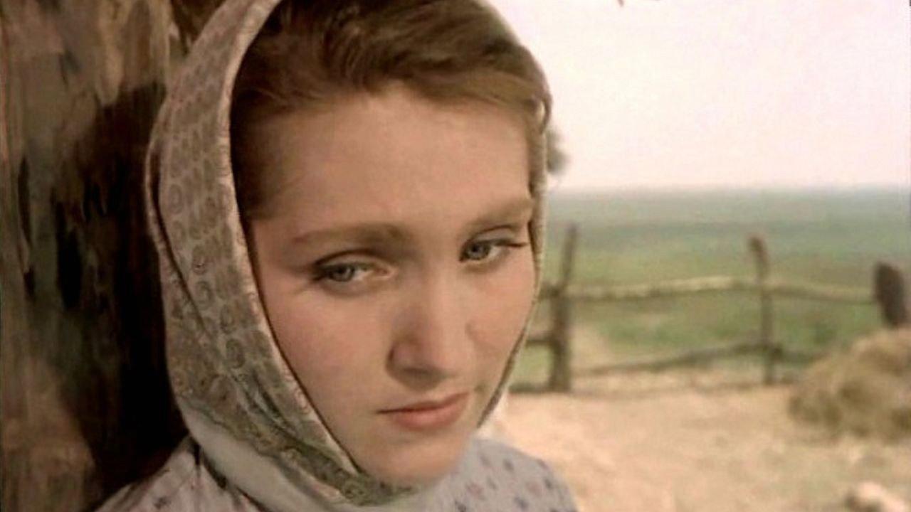 Hard Happiness 1958 movie scene