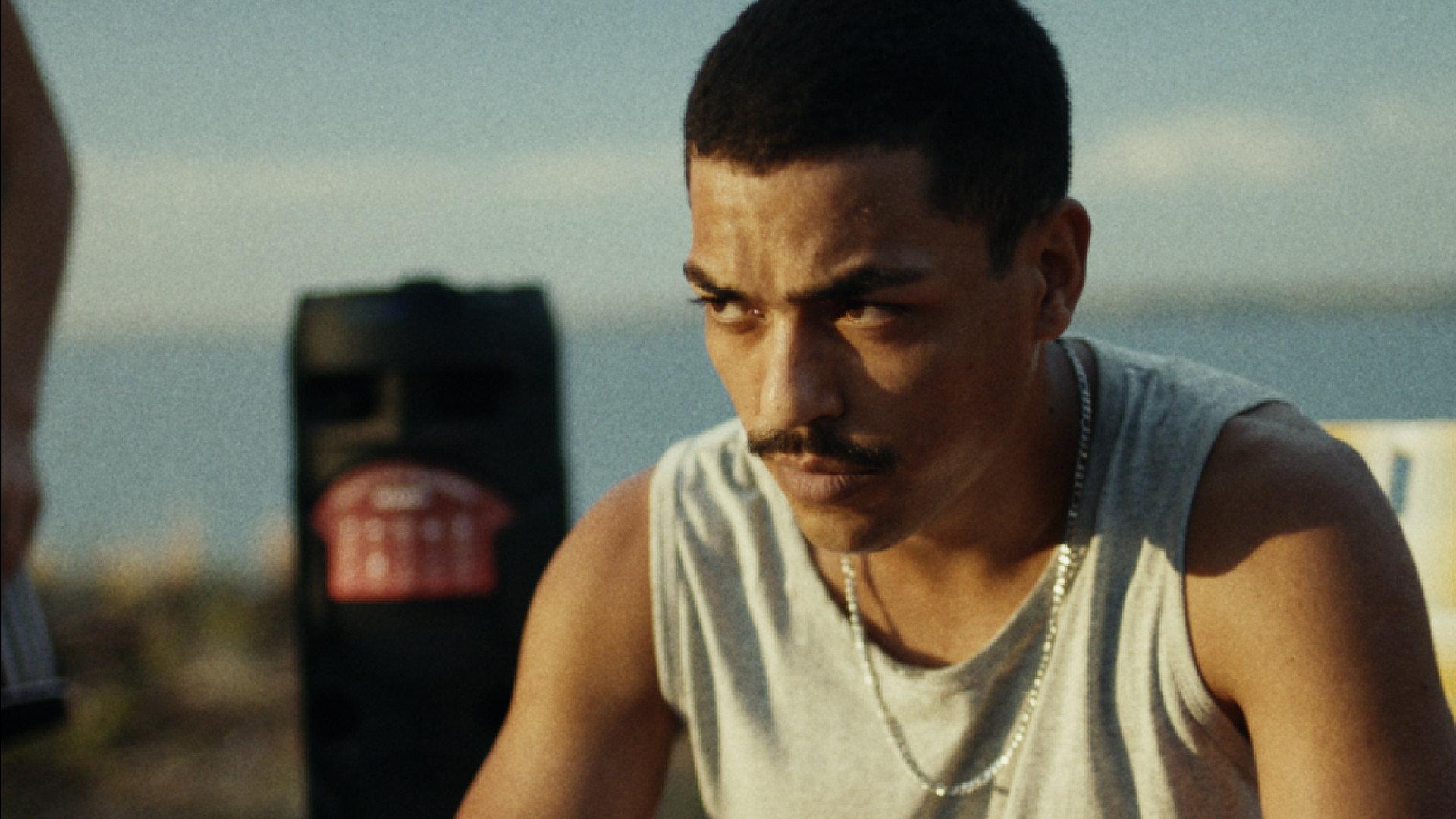 Bienvenido 2024 movie scene
