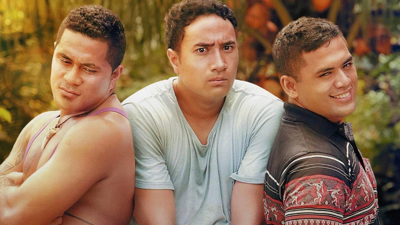 Three Wise Cousins 2016 movie scene