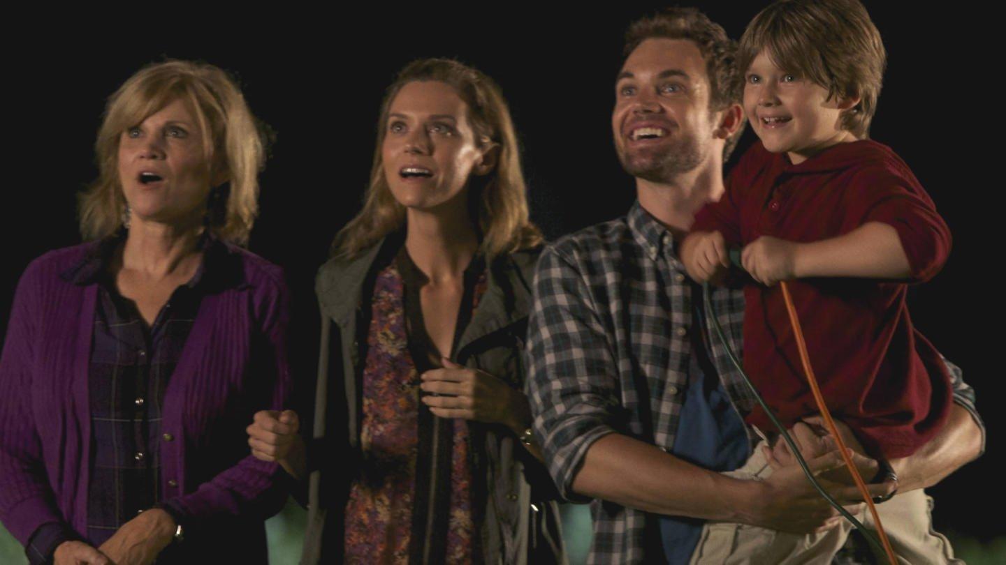 Christmas on the Bayou 2013 movie scene