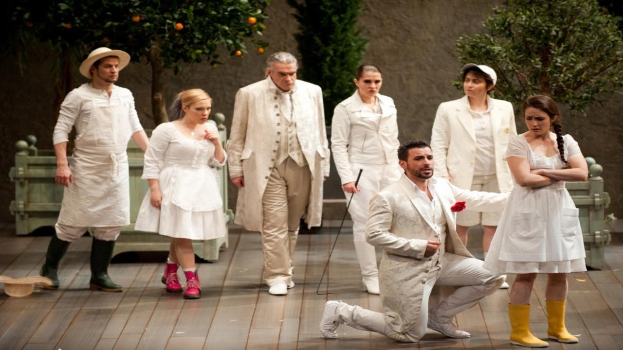 Mozart La Finta Giardiniera Emmanuelle Haim 2015 movie scene